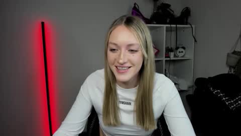 evelynblond online show from 14, 4, 2026