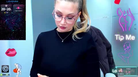 evelyne_rose online show from 15, 2, 2026