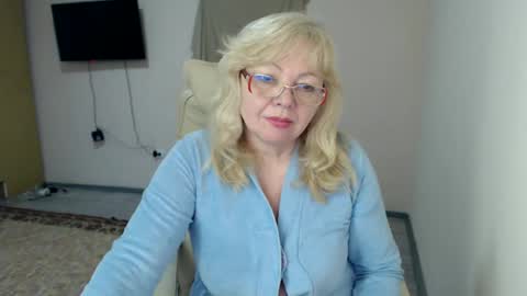 BarbaraBlondy online show from 26, 2, 2025