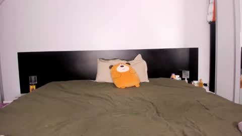 Snapshot of evelynneshawn chatting on 16, 1, 2026 Evelyne online show from 16, 1, 2026