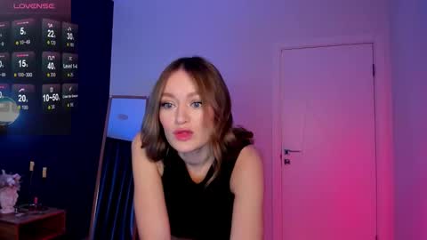 Evelyn online show from 14, 10, 2025