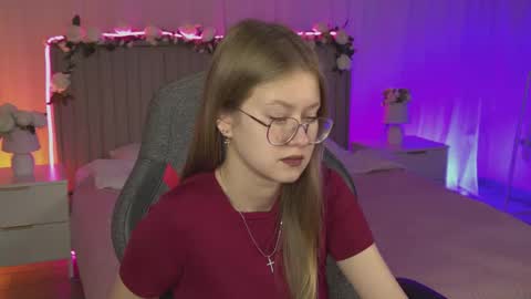 Snapshot of evemundie chatting on 11, 11, 2025 Eve online show from 11, 11, 2025