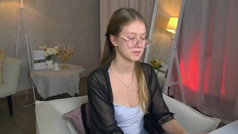 Snapshot of evemundie chatting on 29, 11, 2025 Eve online show from 29, 11, 2025