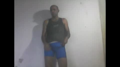 Snapshot of everaldosantos chatting on 2, 1, 2025 everaldosantos online show from 2, 1, 2025