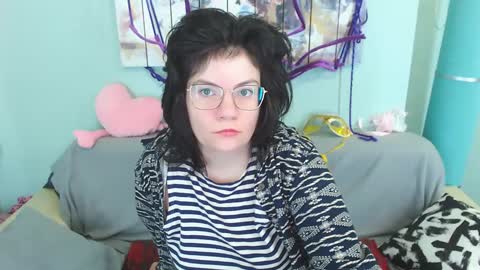 Everly online show from 14, 12, 2024