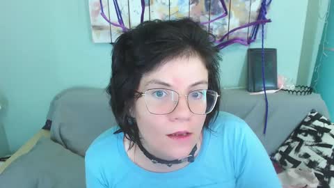 Everly online show from 25, 12, 2024