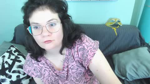 Everly online show from 7, 2, 2025