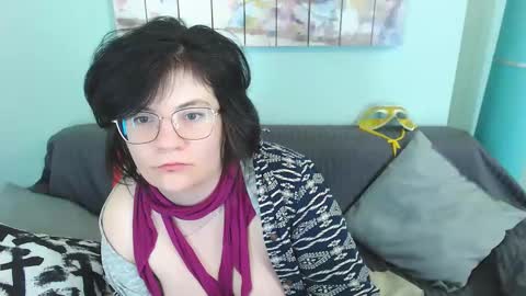 Everly online show from 10, 2, 2025