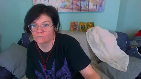 Everly online show from 13, 2, 2026