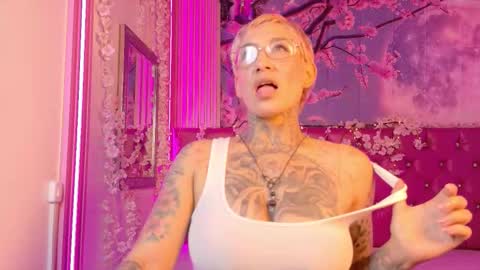 everlyn_sexx online show from 28, 2, 2026