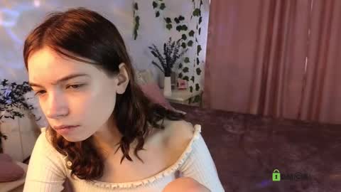 evi_brook online show from 19, 9, 2025
