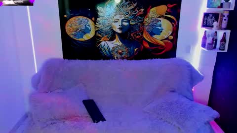 Snapshot of evie99_ chatting on 13, 2, 2025 Evie99 online show from 13, 2, 2025