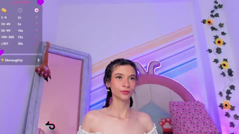 My name is Evie  nice to meet you  really get to know me better private is open  online show from 23, 12, 2024