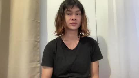 Snapshot of evielyn23 chatting on 1, 3, 2026 evielyn23 online show from 1, 3, 2026