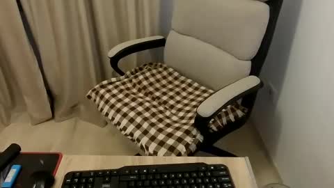 alesia online show from 1, 2, 2025