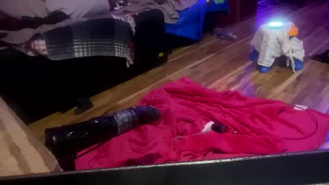 Snapshot of evilslutx chatting on 6, 3, 2025 Cloudia Kumz online show from 6, 3, 2025