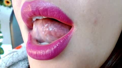 Snapshot of evolethmontenegros chatting on 9, 1, 2025 Evoleth online show from 9, 1, 2025