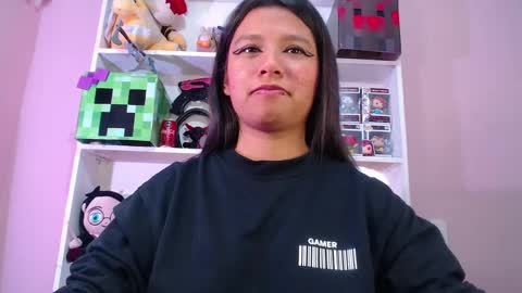 Im Evy online show from 11, 9, 2025