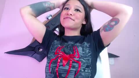 Im Evy online show from 28, 9, 2025