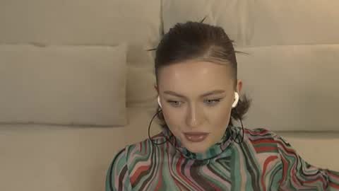 evyfxclaire online show from 3, 7, 2026