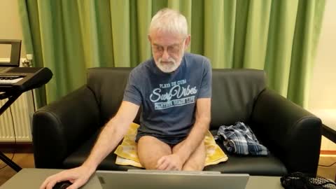 Naaktloper online show from 5, 1, 2026