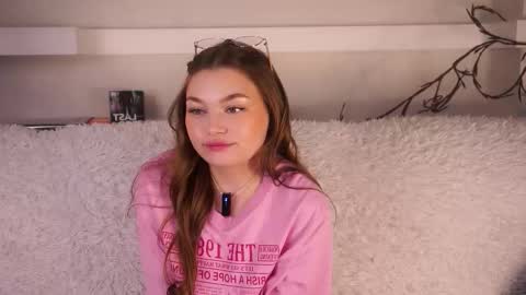 Emma online show from 9, 10, 2025