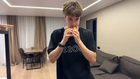 exclusiveflexboy online show from 24, 6, 2026