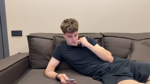 exclusiveflexboy online show from 8, 7, 2026