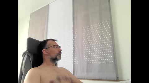 exhibit77 online show from 10, 4, 2026