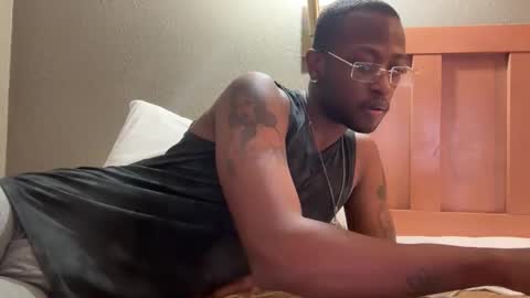 Snapshot of exhibitionvoyeurlive chatting on 9, 11, 2025 exhibitionvoyeurlive online show from 9, 11, 2025