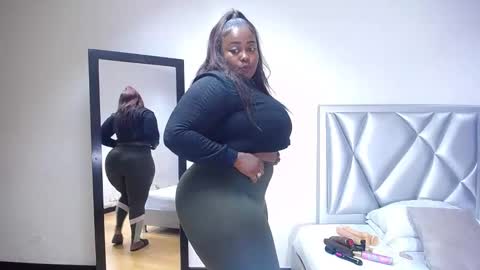 exotic_karmella online show from 3, 12, 2024