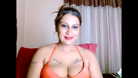 Snapshot of exoticindian37 chatting on 15, 10, 2025 exoticindian37 online show from 15, 10, 2025