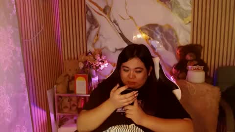 Snapshot of exoticpinayx chatting on 22, 9, 2025 SHANTAL MARIE online show from 22, 9, 2025