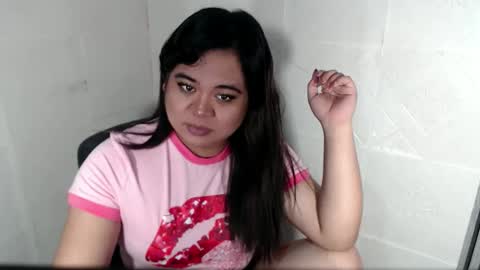 Snapshot of exoticpinayx chatting on 6, 11, 2025 SHANTAL MARIE online show from 6, 11, 2025