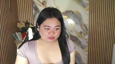 SHANTAL MARIE online show from 11, 2, 2026