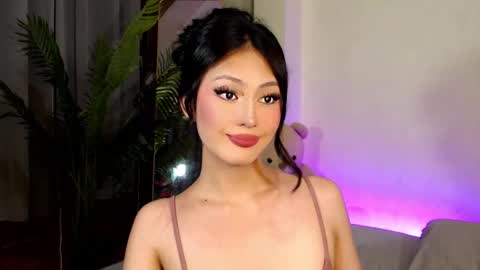 Snapshot of expensive_candyx chatting on 8, 12, 2024 Candy  online show from 8, 12, 2024