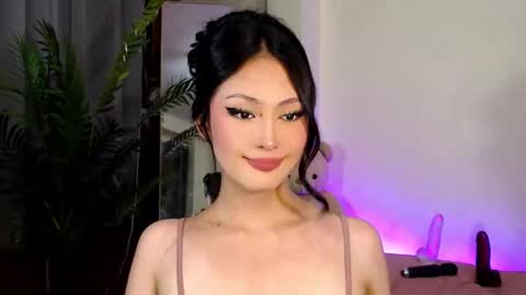 Snapshot of expensive_candyx chatting on 13, 12, 2024 Candy  online show from 13, 12, 2024