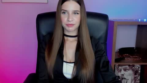 Snapshot of extasy_maya chatting on 4, 11, 2025 Maya online show from 4, 11, 2025