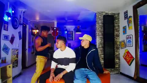 Snapshot of extrangers chatting on 6, 1, 2025 extrangers online show from 6, 1, 2025