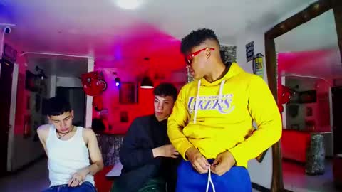 Snapshot of extrangers chatting on 20, 1, 2025 extrangers online show from 20, 1, 2025