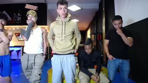 Snapshot of extrangers chatting on 4, 3, 2025 extrangers online show from 4, 3, 2025