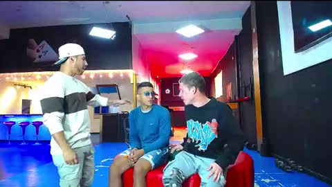 Snapshot of extrangers chatting on 9, 9, 2025 extrangers online show from 9, 9, 2025