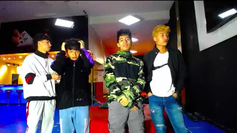 Snapshot of extrangers chatting on 7, 10, 2025 extrangers online show from 7, 10, 2025