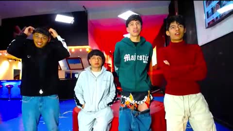 Snapshot of extrangers chatting on 13, 10, 2025 extrangers online show from 13, 10, 2025