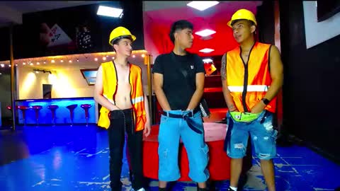 Snapshot of extrangers chatting on 31, 10, 2025 extrangers online show from 31, 10, 2025