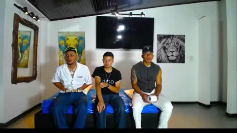 Snapshot of extrangers chatting on 23, 11, 2025 extrangers online show from 23, 11, 2025