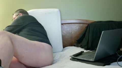 Eyeswideshut63 online show from 31, 1, 2025