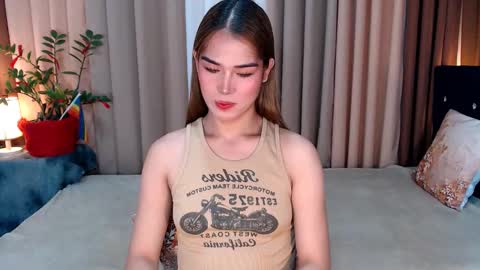 Snapshot of ezrahollywood chatting on 8, 12, 2024 UR SWEET EZRA online show from 8, 12, 2024