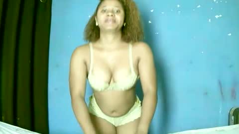 ezrasexyna online show from 16, 4, 2026