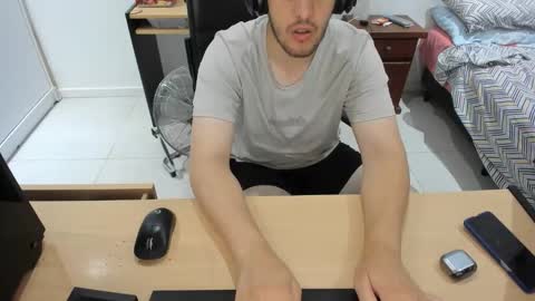 Ezzeq online show from 17, 11, 2025